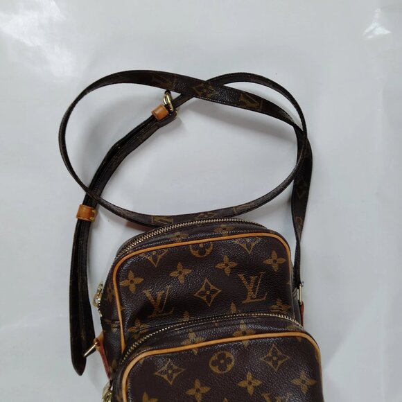 Louis Vuitton Amazon Brown Monogram Crossbody Bag lux256-102325 - Picture 4 of 9